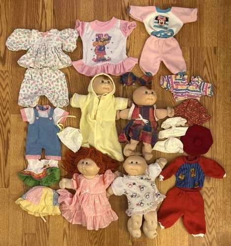 Vintage Cabbage Patch Kids Dolls Lot x4 CPK Clothes Xavier Roberts First Edition