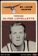 1961 Fleer #29 Clyde Lovellette Hawks HOF Kansas  1.5 - FAIR