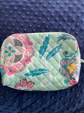 NWOT Vera Bradley quilted floral cosmetic case plastic coated mint green