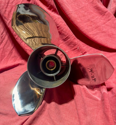 Ballistic 14 3/8 x 21 345934 Stainless Steel Propeller Yamaha 150-300HP (74-24)