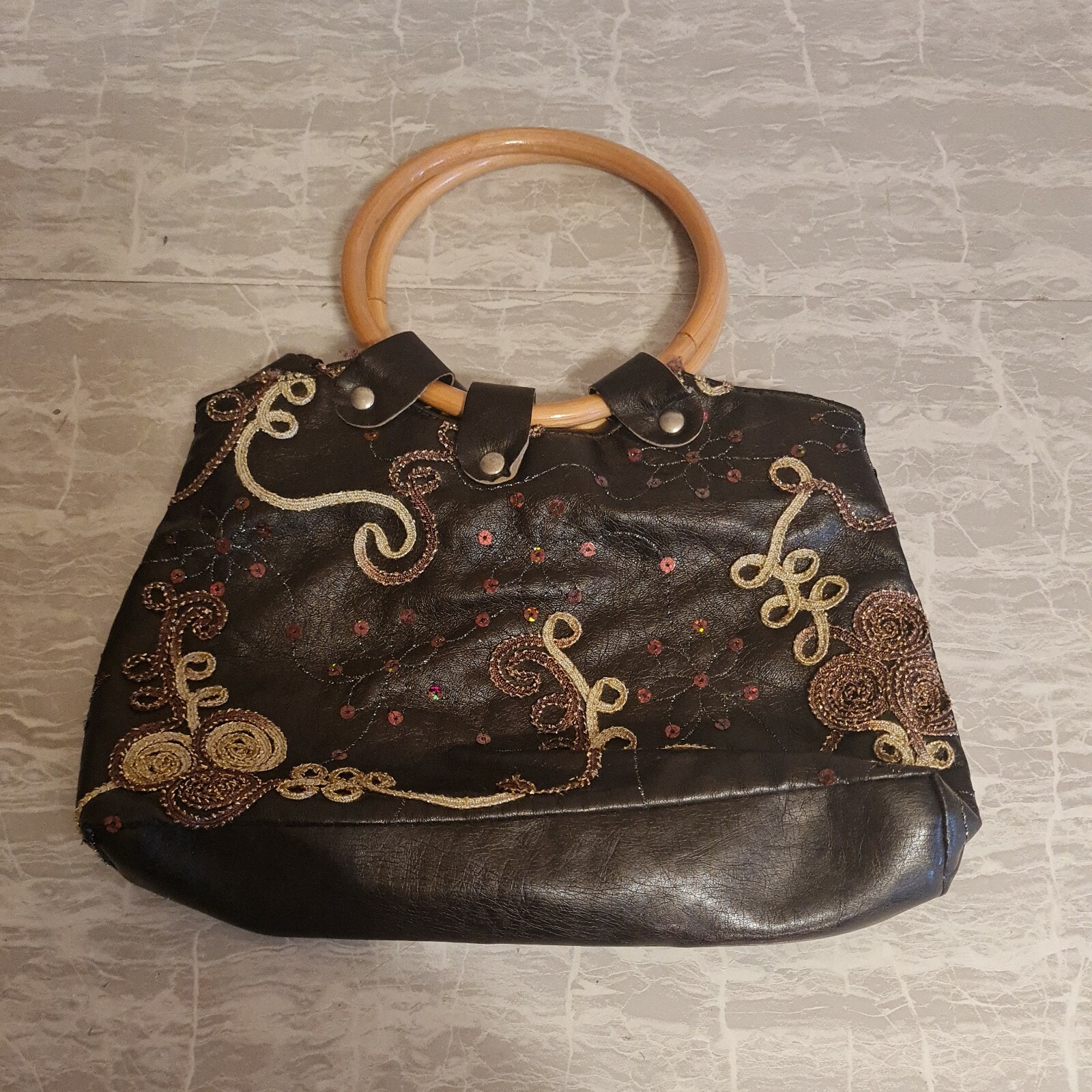 Tasche Holzgriff, gold/braun, Pailetten, Blumen, kreisförmige Muster😀