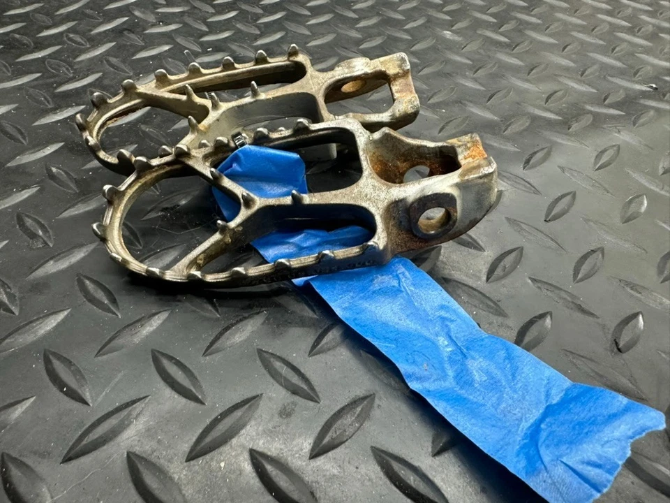 Clavijas de pie KTM 85 SX 2023 OEM Foto 2 de 4