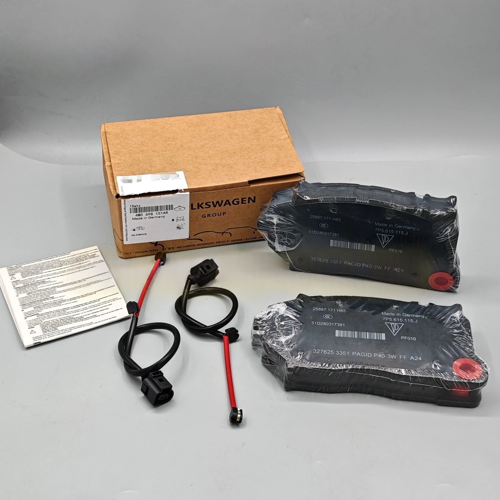 4M0698151BP Front Brake Pads Set with Sensor For Lamborghini Urus US