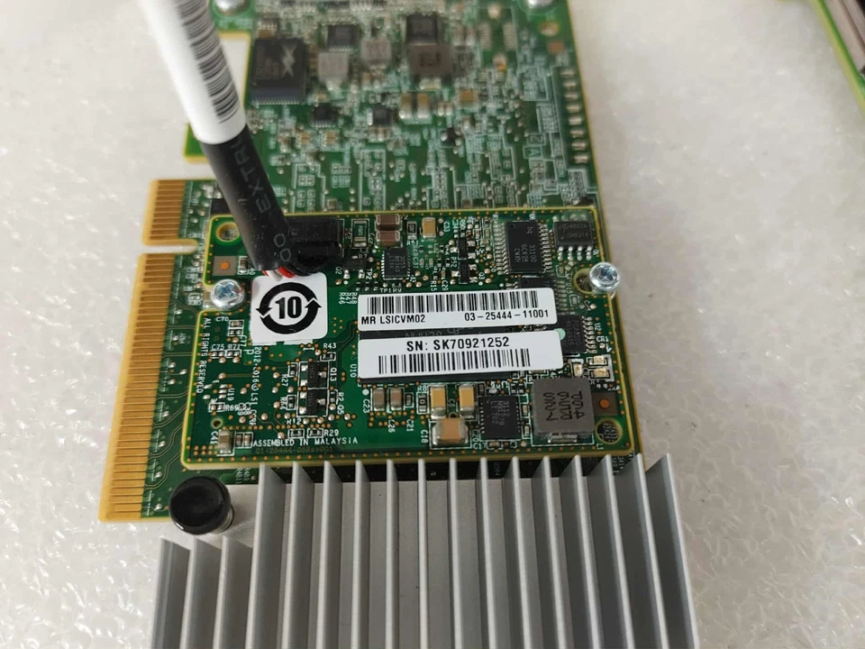 LSI MegaRAID 9361-8i SAS 8-Port 12Gb/s Controller with CACHE Low Profile w/batte - Image 4 of 4