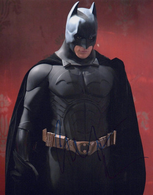 CHRISTIAN BALE in Batman beginnt als Bruce Wayne/Batman. In Pers. Echtheitszertifikat. 10''x8'' #394