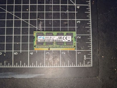 Samsung 8GB (1x8GB) PC3-12800 (DDR3-1600) SODIMM Laptop Memory M471B1G73QH0-YK0