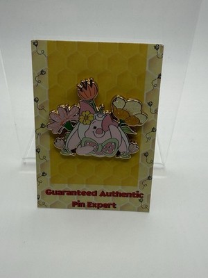 Disneyland Shanghai Winnie The Pooh Spring Mystery Pin 2025 Piglets Hidding