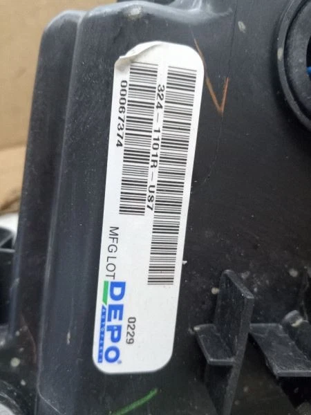 Passenger Headlight Xenon HID Adaptive Headlamps Fits 06-08 LEXUS IS250 203162 - Imagem 4 de 4