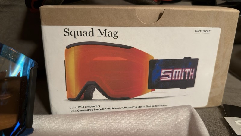 NEW smith squad mag goggles Ski Snow Snowboard Chromapop Wild Encounters Limited