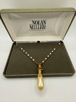 Nolan Miller Glamour Collection Vienna Pendant Necklace Faux Pearl 28.5'' in Box