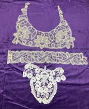 Antyczna taśma kwiatowa Igła Fragmenty koronki 18 XIX wieku Wenecja Flamandzka