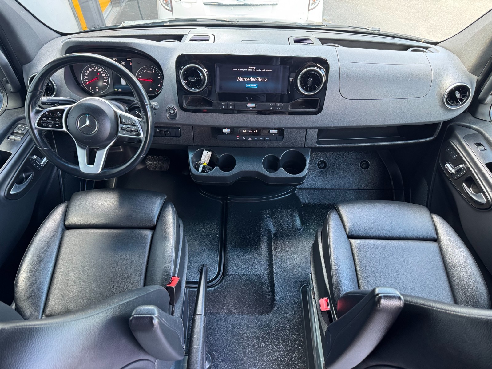 2021 Sprinter 4x4 Storyteller Stealth MODE