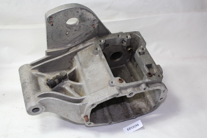 Harley FXR transmission housing case tranny 33296-80 FXRS