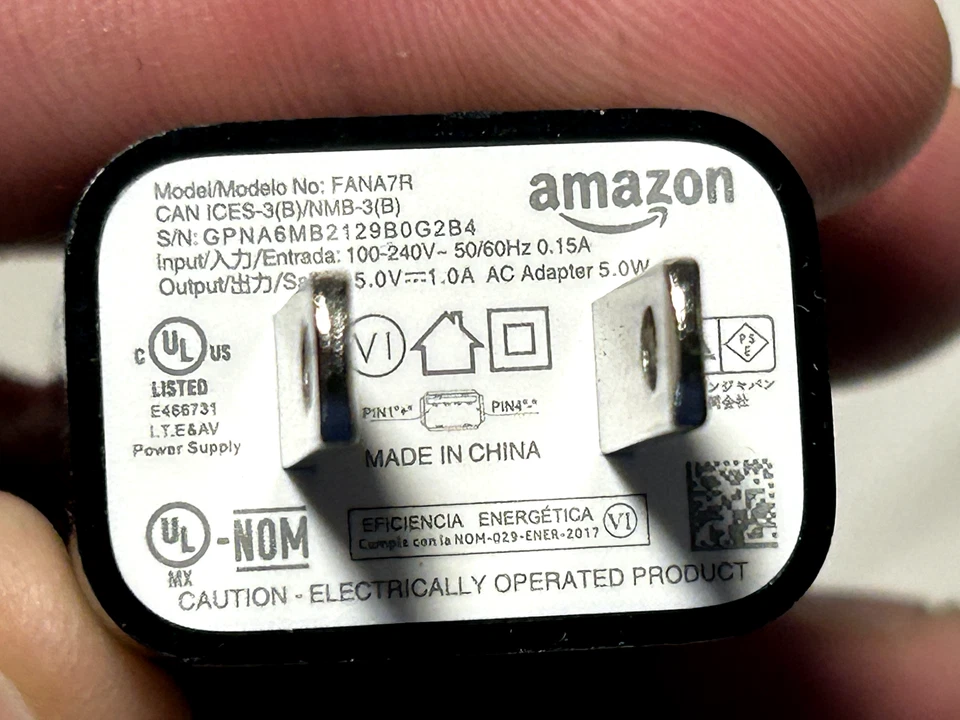 Amazon 5W USB Official OEM Charger and Power Adapter for Fire Tablets and Kindle - Image 2 of 2
