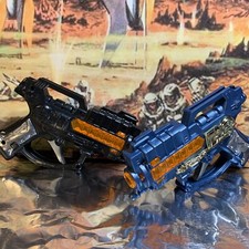 Pair Of Sparking Space Rayguns