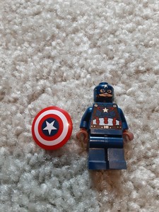 lego capitan