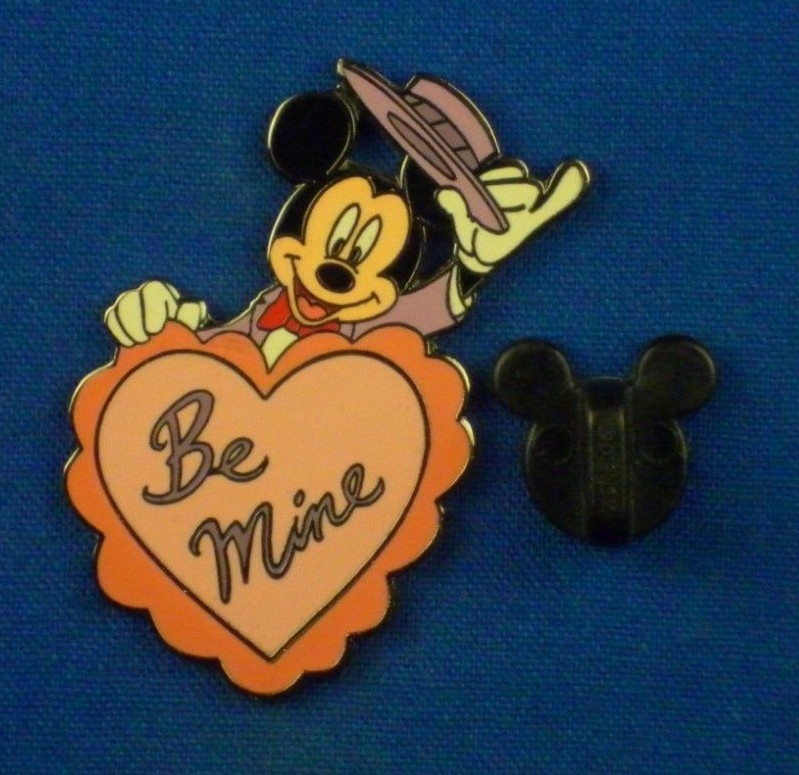Mickey Mouse Be Mine Heart Valentine's Day 2001 LE 2500 OC Pin # 3868