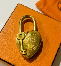 HERMES Fantasy Heart Cadena Gold Charm 2004 Limited Padlock Pendant Used
