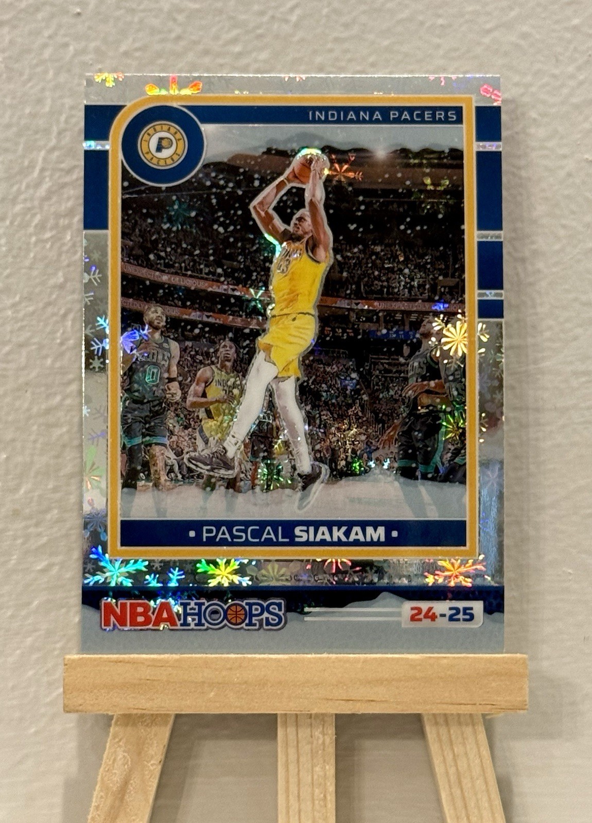 2024-25 NBA Hoops Pascal Siakam Winter Silver Prizm Snowflakes SP #71