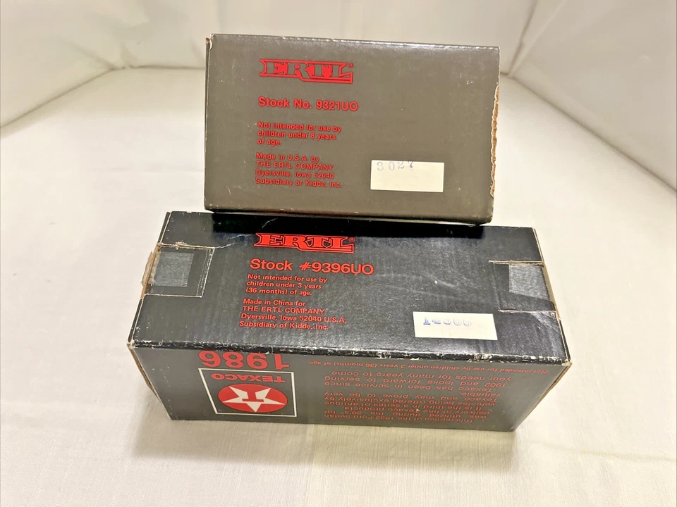 Texaco Coin Bank Set Of 2 Ford Texaco Nostalgic Collector Series # 3 And # 4 - Image 4 of 4