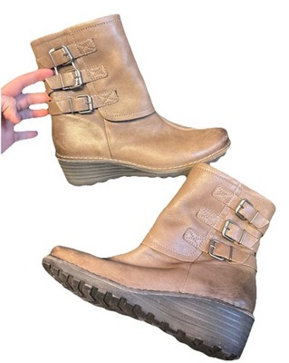ECCO Skyler Wedge Taupe 3 Buckles Zippered Luxe Ankle Boot Womens US 8 EU 39