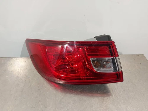 265553021R Piloto Trasero Izquierdo para RENAULT CLIO IV Limited 2016 93913 - Imagen 1 de 10