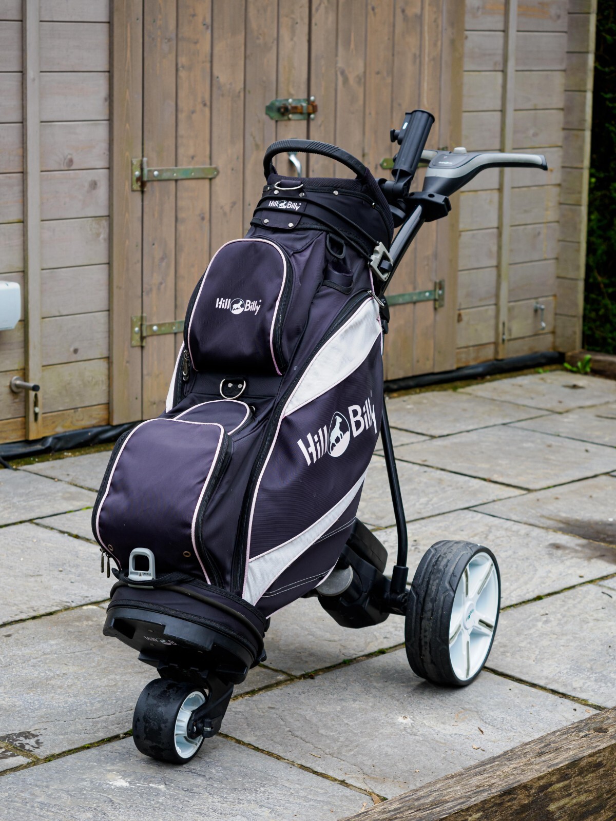 Hillbilly electric golf trolley with bag, battery and charger in Exc
