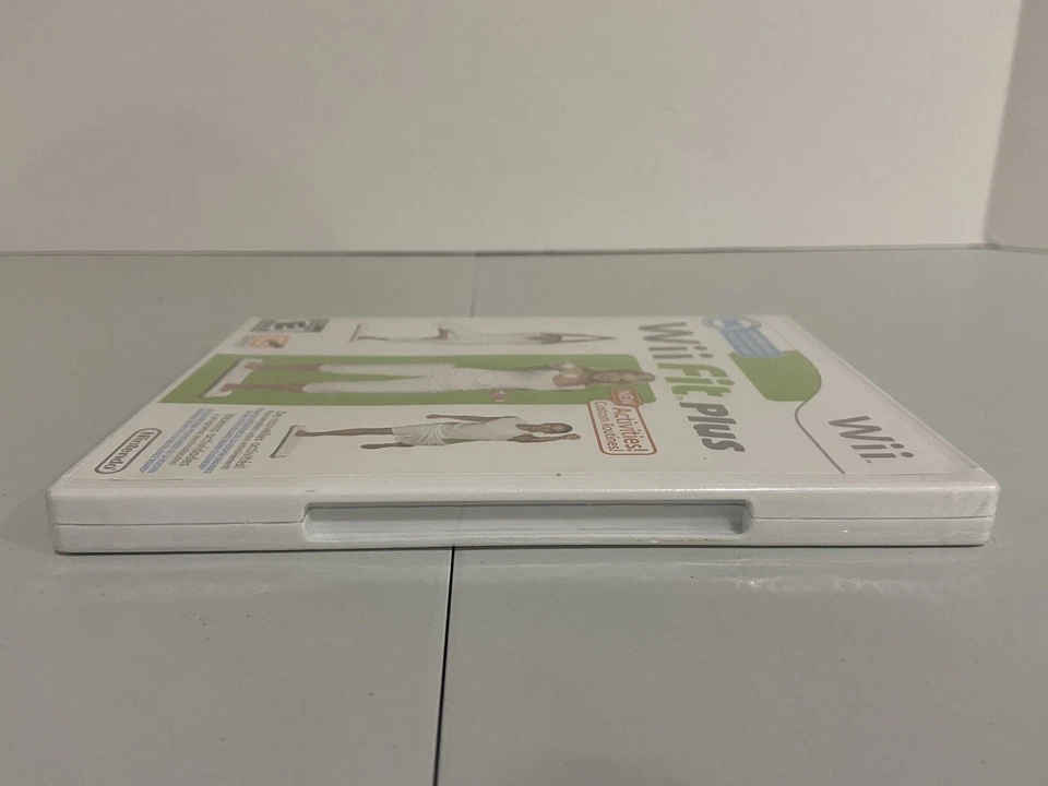 Wii Fit Plus (Nintendo Wii, 2009) BRAND NEW / Sealed - Image 3 of 4