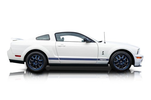2007 Ford Mustang Shelby GT500 - Picture 2 of 12