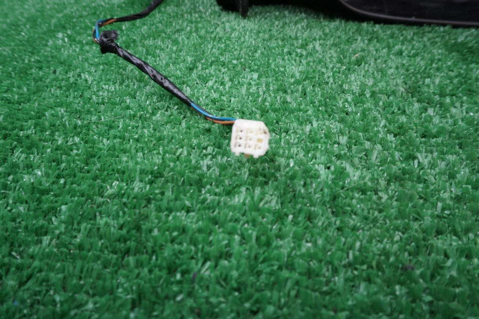 2007 2008 2009 MAZDA CX7 RIGHT PASSENGER  DOOR MIRROR OEM AUBURN RED  E4012284 - Image 2 of 4