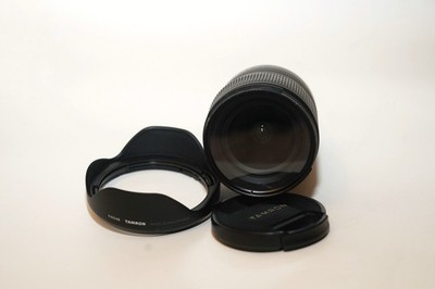 Tamron 17-28mm F/2.8 Di III RXD Zoom Lens for Sony E-mount with Cap & Hood
