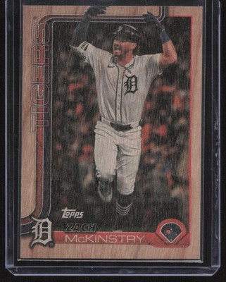 2025 Topps #560 Zach McKinstry Wood #/25