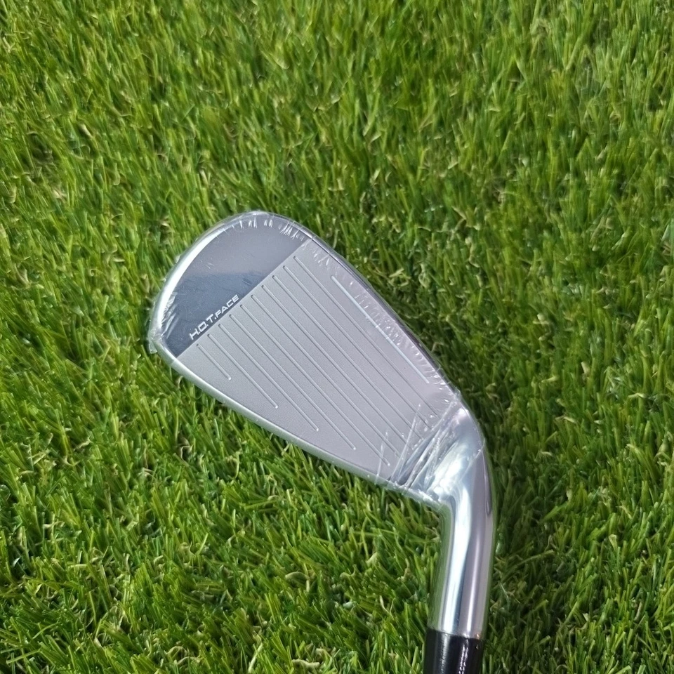 Cobra T Rail 2023 4 Iron KBS Tour Regular Flex Left Handed *BRAND NEW* - Image 2 of 4