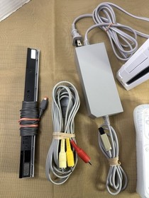 Nintendo Wii Console Bundle RVL-001 With 5 Games Mario Party Reformatted Tested!