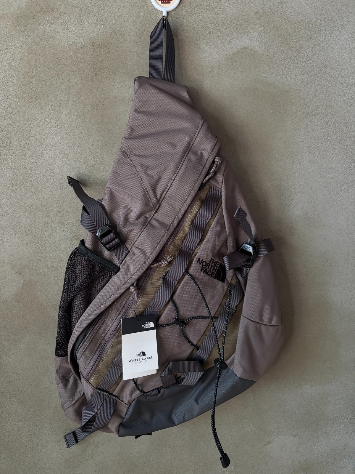 The North Face Electron Sling Bag NN2PR58L 29790₽