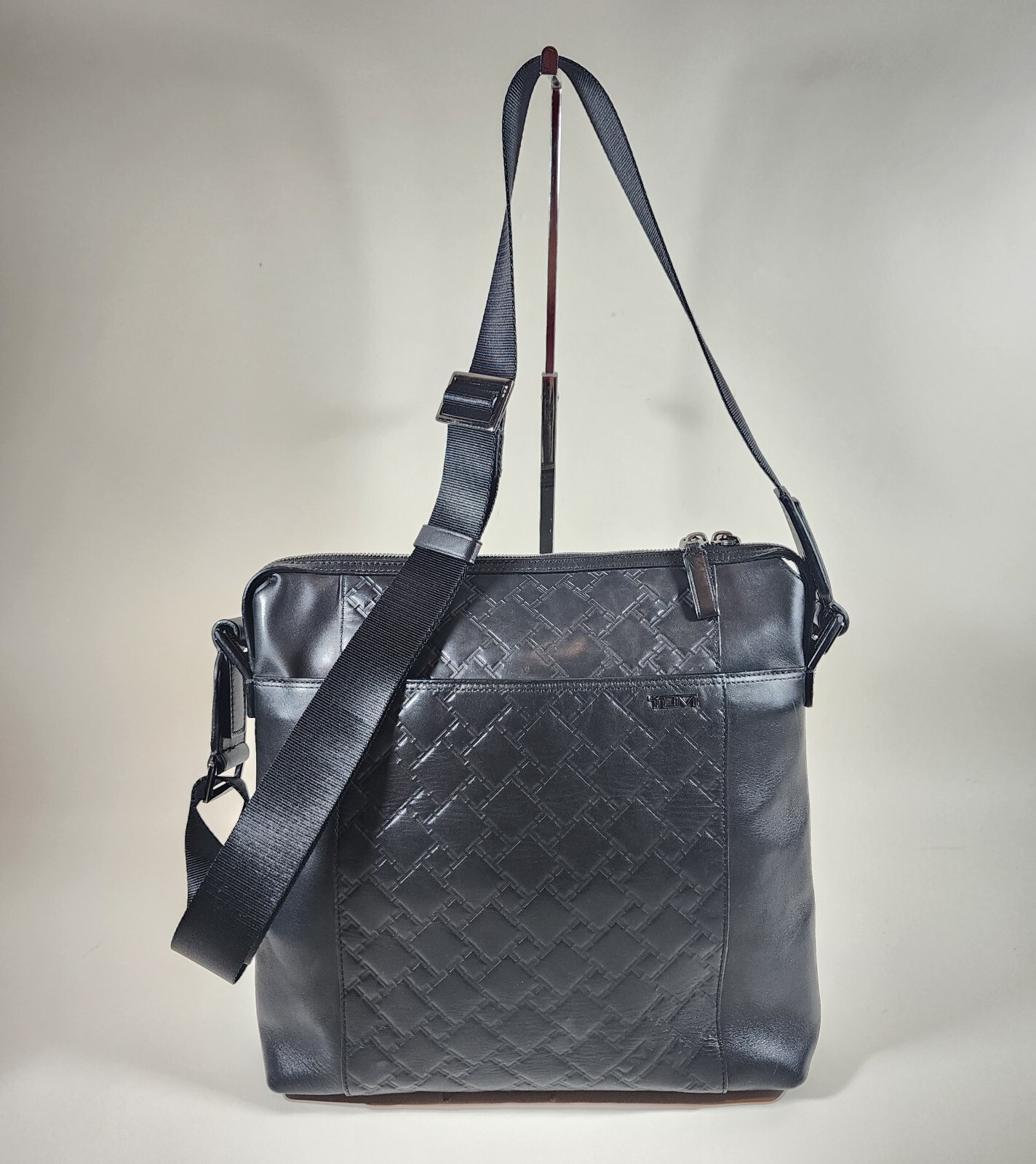 Tumi Briefcase Mens Crossbody Bag Slim Black Leather … Gem