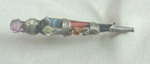 VICTORIAN SCOTTISH STERLING MULTI AGATE BROOCH W, FACETED CRYSTAL STONES 2"