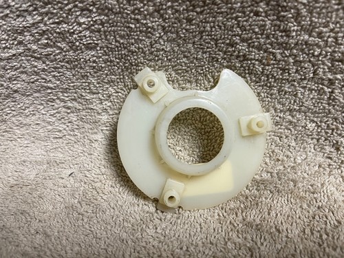 NOS FORD B9AZ-13A809-A 1959-62 MERCURY HORN RING PLASTIC RETAINER PLATE - Picture 5 of 5