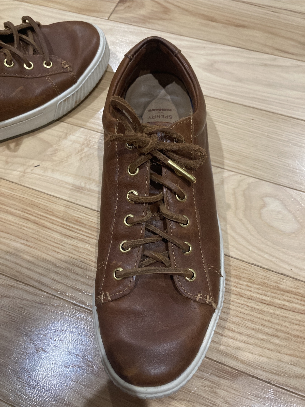 sperry brown leather women tennis shoes size 8 - image 2