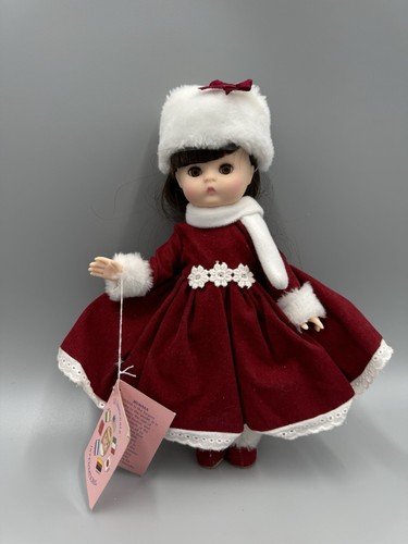 Vintage 1988 Effanbee Doll Company Li'l Innocents Serie Russland 8,5 Zoll Puppe