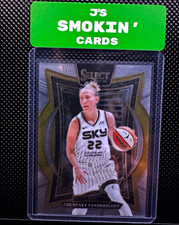 Panini Select 2025 WNBA Courtney Vandersloot #36 Chicago Sky Concourse Base