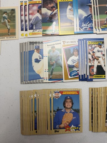 FERNANDO VALENZUELA MLB BASEBALL LOT OF 150 CARDS COMBINE SHIPPING - 第 13/14 張圖片