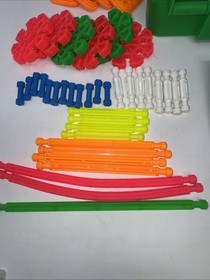 RARE Kid Knex K'nex FOOTED FRIENDS Building Set 100% COMPLETE Case Manual