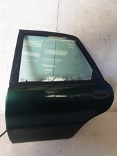 Porte arrière et accessoires Volvo S40
