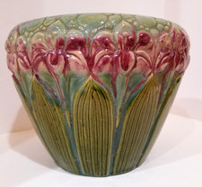 Fantastic Large Brush McCoy Art Pottery AMARYLLIS Planter/Jardiniere'