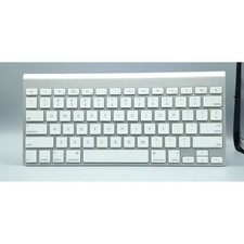 Apple Wireless Keyboard A1314 Bluetooth Silver Aluminum Mac Compact MC184LL/B