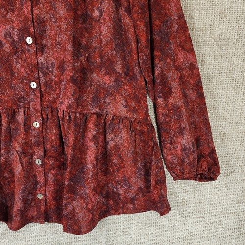 Logo Lori Goldstein Blouse Ruffle Hem Womens S Red Marbled Print Boho NWOT - Picture 3 of 10