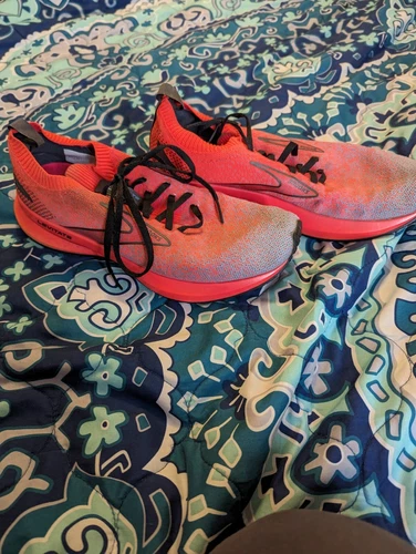 brooks levitate 5.0 Women's Shoe