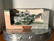 John Deere 1938 Theesher 28 X 46 1:28 SCALE 1994 SPECIAL EDITION MADE IN AMERICA
