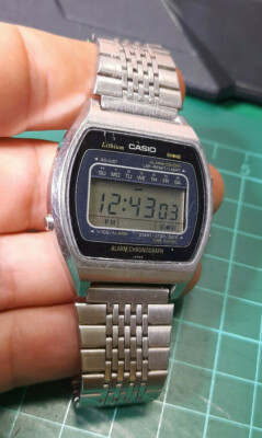 Rare Vintage Casio 81QS-33 Lithium Alarm Chronograph Watch Japan N